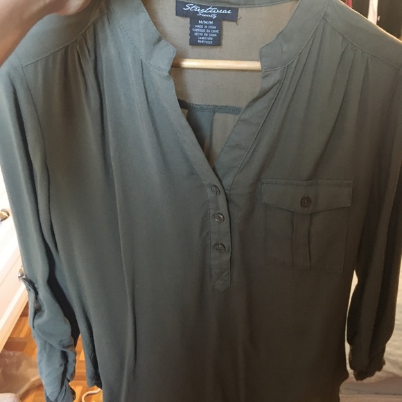 1/2 sleeve army green blouse - Picture 3 of 3